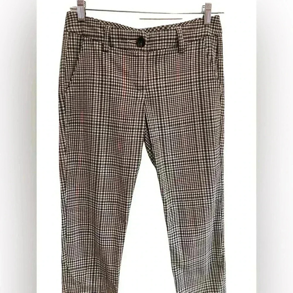 CAbi #573 Down To Earth Plaid Hatter Crop Cuffed Stretch Pant Brown - Picture 7 of 10